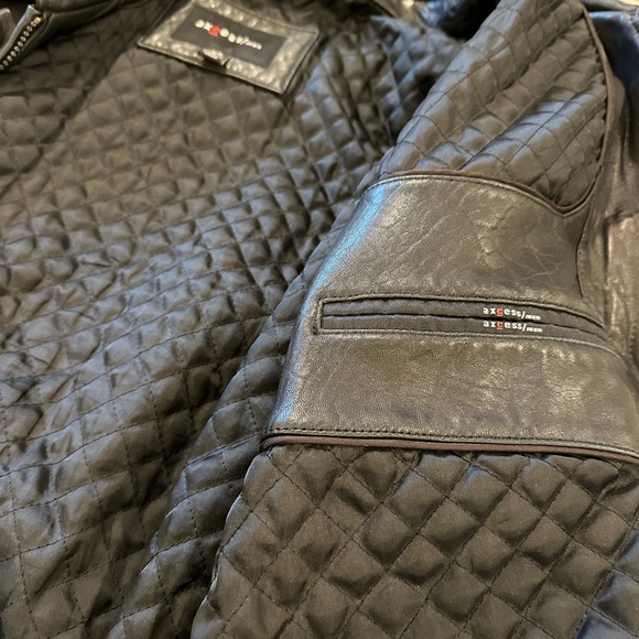 Axcess Luxury Mens Black Genuine Leather Jacket Sz M Zip Up With Deep Pockets - Picture 3 of 11